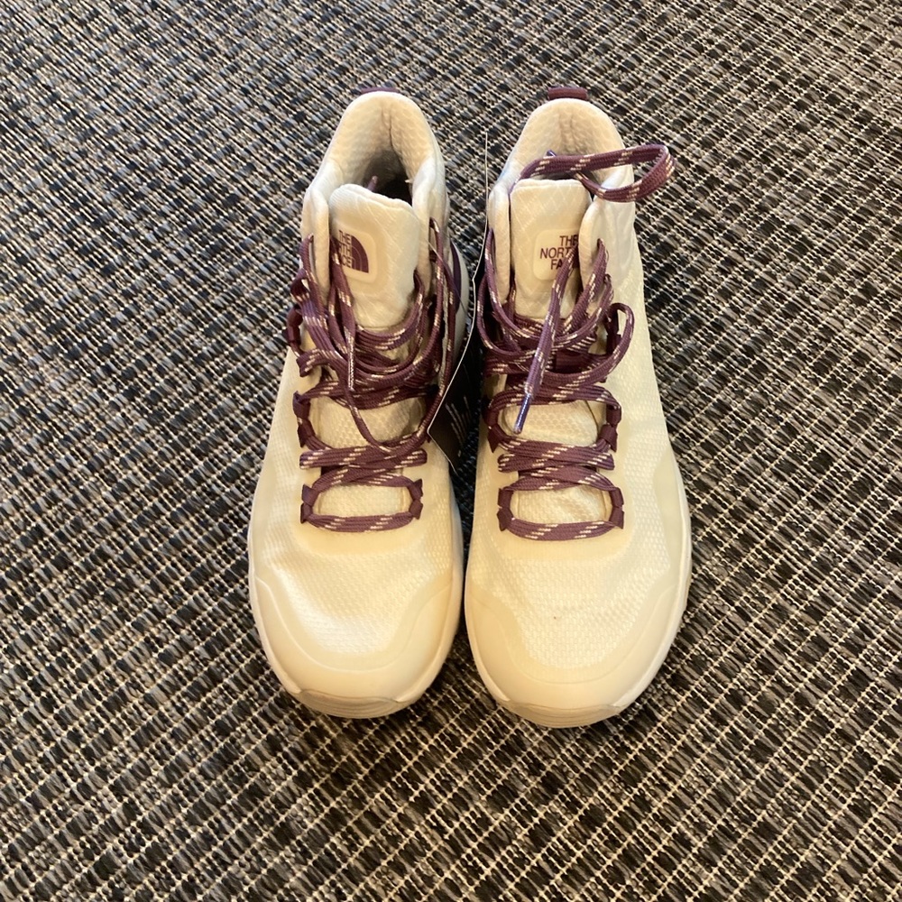 The North Face Activist Mid Futurelight Hiking Boots - Picture 5 of 8